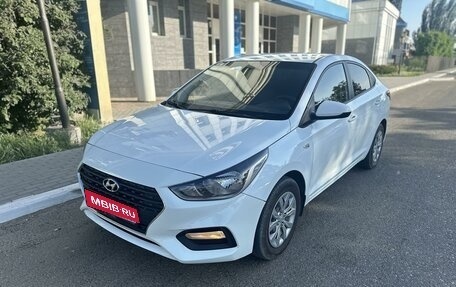 Hyundai Solaris II рестайлинг, 2019 год, 1 320 000 рублей, 1 фотография