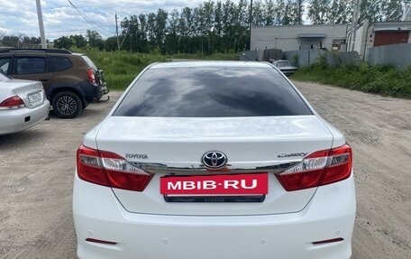 Toyota Camry, 2014 год, 2 000 000 рублей, 4 фотография