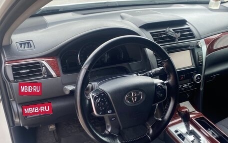 Toyota Camry, 2014 год, 2 000 000 рублей, 9 фотография
