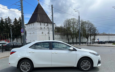 Toyota Corolla, 2018 год, 2 000 000 рублей, 2 фотография