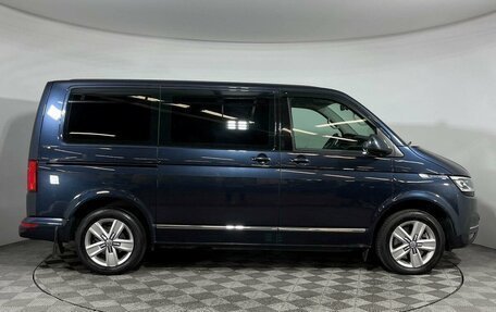 Volkswagen Caravelle T6 рестайлинг, 2020 год, 5 670 000 рублей, 4 фотография