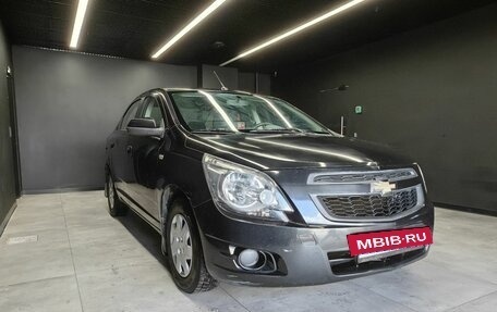 Chevrolet Cobalt II, 2013 год, 715 000 рублей, 3 фотография