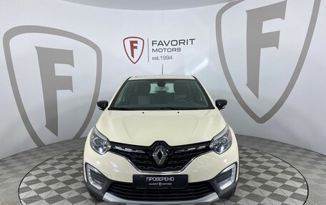 Renault Kaptur I рестайлинг, 2020 год, 1 640 000 рублей, 2 фотография