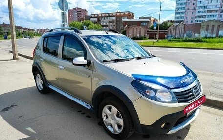 Renault Sandero I, 2012 год, 749 000 рублей, 3 фотография