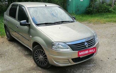 Renault Logan I, 2010 год, 580 000 рублей, 3 фотография