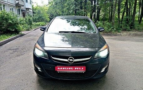 Opel Astra J, 2013 год, 620 000 рублей, 2 фотография