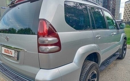 Toyota Land Cruiser Prado 120 рестайлинг, 2008 год, 3 000 000 рублей, 19 фотография