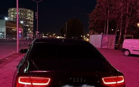 Audi A8, 2012 год, 1 920 000 рублей, 6 фотография