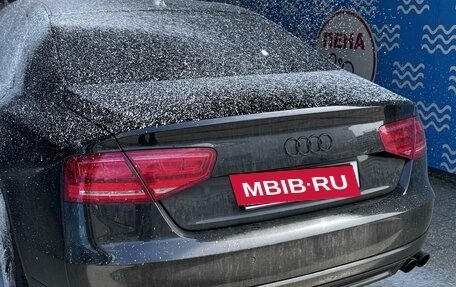 Audi A8, 2012 год, 1 920 000 рублей, 7 фотография