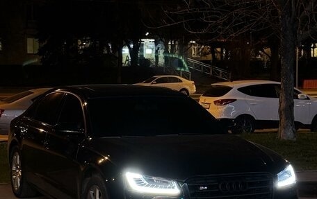 Audi A8, 2012 год, 1 920 000 рублей, 9 фотография