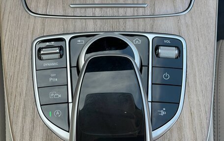 Mercedes-Benz E-Класс, 2019 год, 4 990 000 рублей, 24 фотография