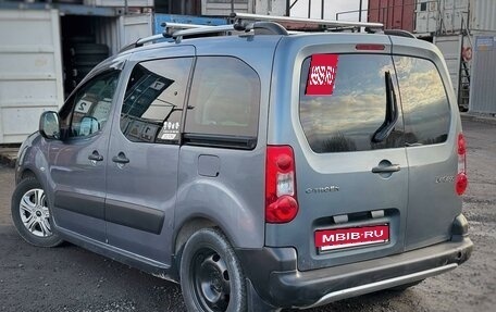 Citroen Berlingo II рестайлинг, 2011 год, 615 000 рублей, 3 фотография