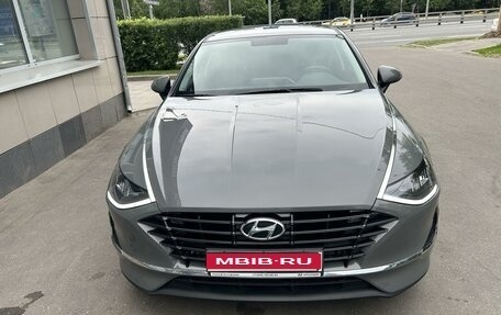 Hyundai Sonata VIII, 2020 год, 2 300 000 рублей, 1 фотография