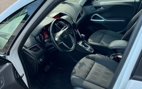 Opel Zafira C рестайлинг, 2013 год, 1 290 000 рублей, 6 фотография