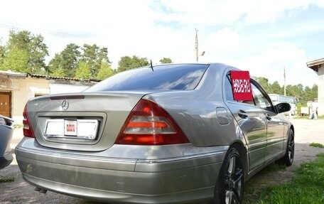 Mercedes-Benz C-Класс, 2001 год, 525 000 рублей, 3 фотография