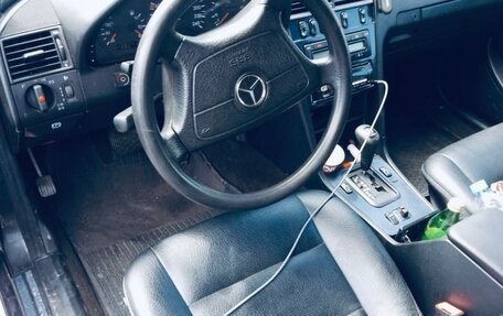Mercedes-Benz C-Класс, 1999 год, 310 000 рублей, 5 фотография