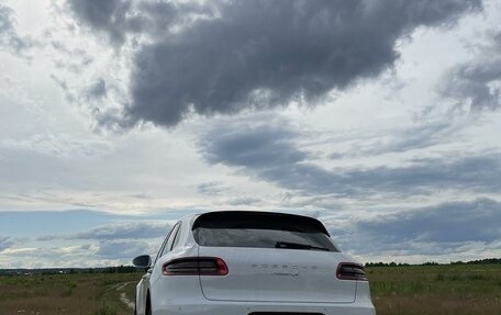 Porsche Macan I рестайлинг, 2014 год, 3 800 000 рублей, 26 фотография