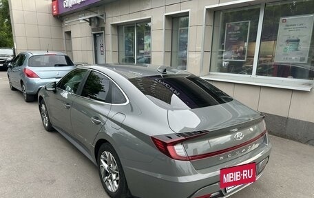 Hyundai Sonata VIII, 2020 год, 2 300 000 рублей, 3 фотография