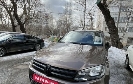 Volkswagen Touareg III, 2011 год, 2 800 000 рублей, 3 фотография