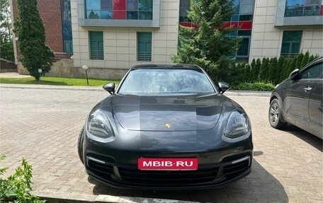 Porsche Panamera II рестайлинг, 2017 год, 8 000 000 рублей, 1 фотография