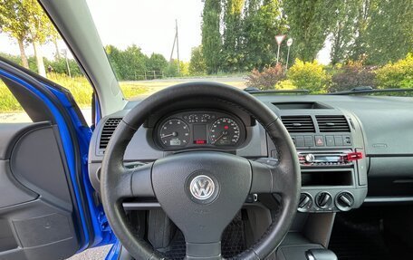 Volkswagen Polo IV рестайлинг, 2007 год, 950 000 рублей, 23 фотография