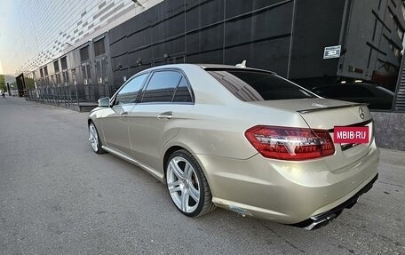 Mercedes-Benz E-Класс, 2011 год, 1 400 000 рублей, 5 фотография