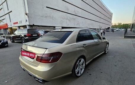 Mercedes-Benz E-Класс, 2011 год, 1 400 000 рублей, 4 фотография