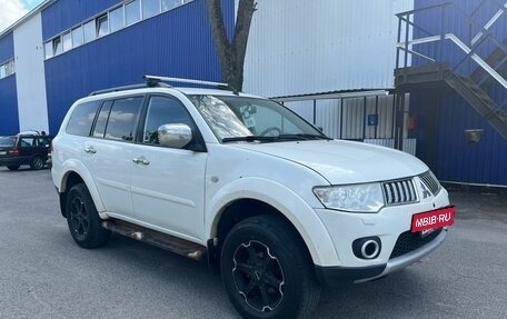 Mitsubishi Pajero Sport II рестайлинг, 2012 год, 1 749 000 рублей, 2 фотография