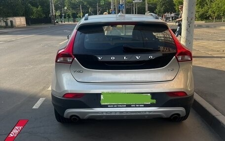 Volvo V40 Cross Country I, 2017 год, 2 200 000 рублей, 2 фотография