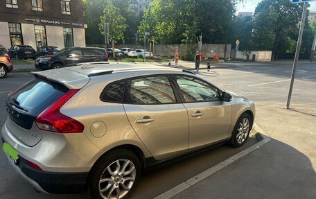 Volvo V40 Cross Country I, 2017 год, 2 200 000 рублей, 4 фотография