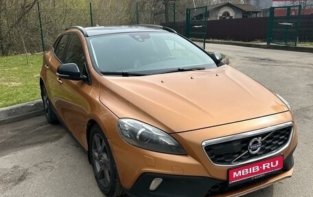 Volvo V40 Cross Country I, 2013 год, 1 400 000 рублей, 1 фотография