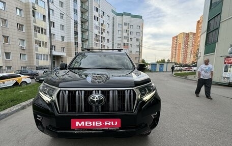 Toyota Land Cruiser Prado 150 рестайлинг 2, 2017 год, 5 700 000 рублей, 24 фотография