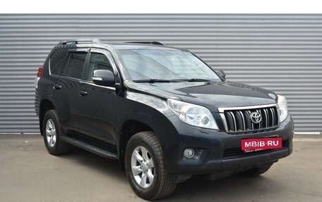 Toyota Land Cruiser Prado 150 рестайлинг 2, 2011 год, 2 675 000 рублей, 3 фотография