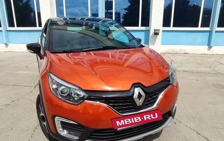 Renault Kaptur I рестайлинг, 2018 год, 1 850 000 рублей, 12 фотография