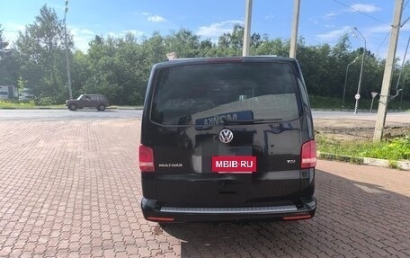 Volkswagen Multivan T5, 2012 год, 2 400 000 рублей, 6 фотография
