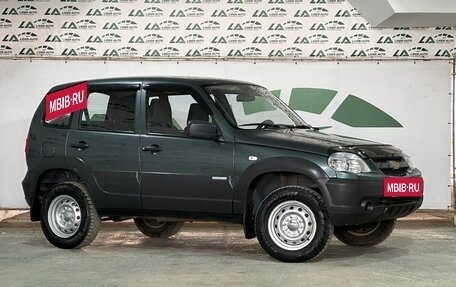 Chevrolet Niva I рестайлинг, 2014 год, 748 000 рублей, 2 фотография