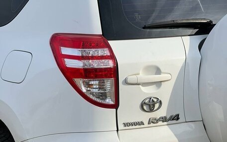 Toyota RAV4, 2010 год, 1 750 000 рублей, 26 фотография