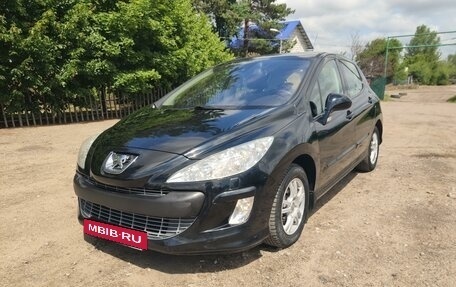 Peugeot 308 II, 2011 год, 660 000 рублей, 2 фотография