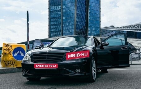 Mercedes-Benz S-Класс, 2006 год, 1 800 000 рублей, 17 фотография