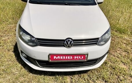 Volkswagen Polo VI (EU Market), 2014 год, 920 000 рублей, 1 фотография