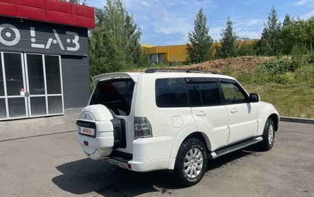 Mitsubishi Pajero IV, 2010 год, 1 850 000 рублей, 5 фотография