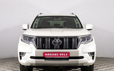 Toyota Land Cruiser Prado 150 рестайлинг 2, 2018 год, 4 600 000 рублей, 2 фотография