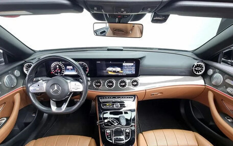 Mercedes-Benz E-Класс, 2019 год, 5 425 000 рублей, 7 фотография