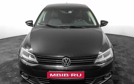 Volkswagen Jetta VI, 2013 год, 1 020 000 рублей, 2 фотография