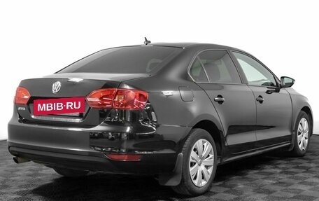 Volkswagen Jetta VI, 2013 год, 1 020 000 рублей, 5 фотография
