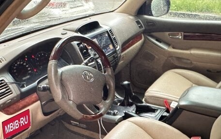 Toyota Land Cruiser Prado 120 рестайлинг, 2003 год, 1 550 000 рублей, 3 фотография