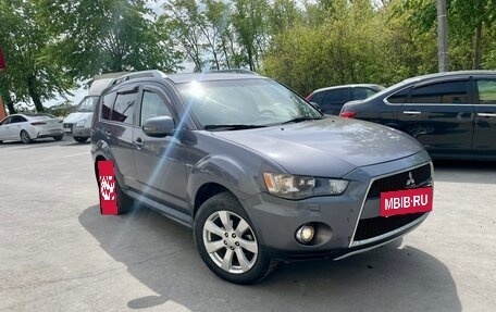 Mitsubishi Outlander III рестайлинг 3, 2010 год, 1 100 000 рублей, 2 фотография