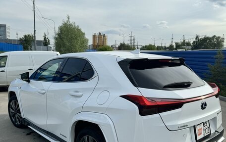 Lexus UX I, 2020 год, 2 700 000 рублей, 4 фотография