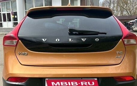 Volvo V40 Cross Country I, 2013 год, 1 400 000 рублей, 2 фотография