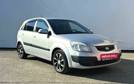 KIA Rio II, 2007 год, 557 990 рублей, 3 фотография